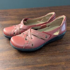 Clarks Red Leather Slip On Women's Size 8.5
